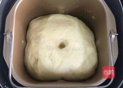 葡萄干椰蓉泡浆面包的做法图解3