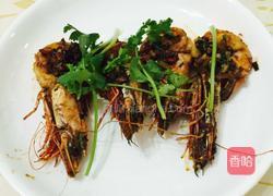 香煎美极斑节虾的做法图解13