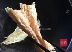 凉拌炸腐竹的做法图解2