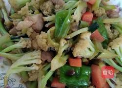 花菜炒肉块的做法图解4