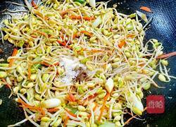 黄豆芽炒肉丝的做法图解9