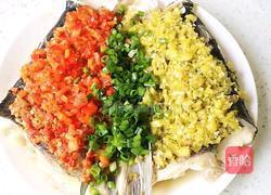 剁椒鱼头的做法图解8