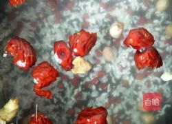 花生核桃红豆黑米粥的做法图解2