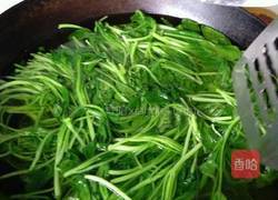 猪肉青菜馅饺子的做法图解1