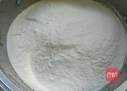 雪菜笋梢猪肉塌饼(独家料理)的做法图解3