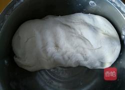 雪菜笋梢猪肉塌饼(独家料理)的做法图解6
