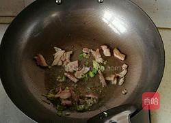 蒜苔炒肉的做法图解3