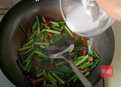 蒜苔炒肉的做法图解8