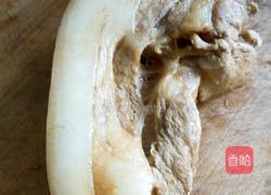 走油白菜扣肉的做法图解3