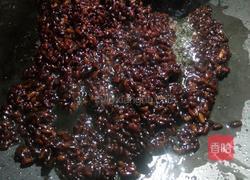 紫米虾仁炒菠萝饭的做法图解7