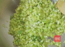 西芹炒鸡蛋的做法图解7