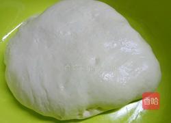 葱香油饼的做法图解1