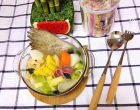 三文鱼骨田园蔬菜面[图]