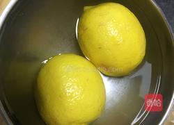 蜂蜜柠檬水的做法图解1