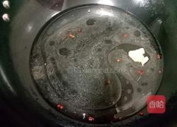 黄瓜皮蛋汤的做法图解4