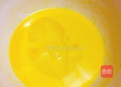 原味中空戚风蛋糕的做法图解5