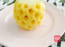 菠萝果酱的做法图解1