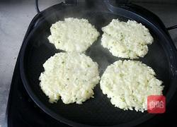 煎米饼的做法图解8