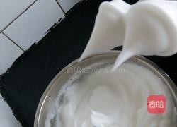 8寸戚风蛋糕的做法图解5