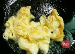 青菜洋葱炒鸡蛋的做法图解4