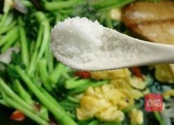 青菜洋葱炒鸡蛋的做法图解7