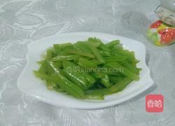 凉拌芹菜的做法图解6