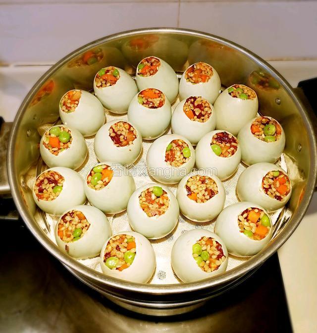 灌好材料的状态。
