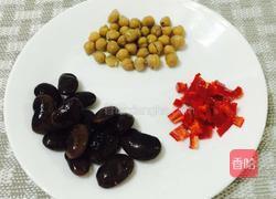 紫米鱿鱼炒饭的做法图解3