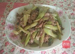 西芹炒牛肉的做法图解10