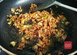 肉末炒大白菜的做法图解7