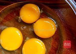 槐花炒鸡蛋的做法图解3