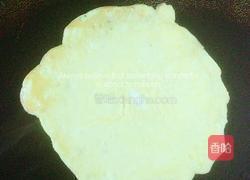 宝宝辅食（10个月以后的宝宝都适合哦）山药秋葵鸡蛋卷的做法图解3