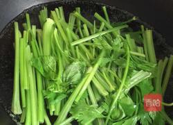 猪肉芹菜馅儿的做法图解2