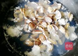 花蛤炖蛋的做法图解2