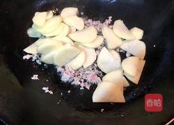 土豆片肉末汤的做法图解4