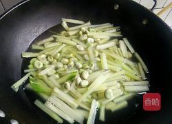 泡椒牛皮菜炒蚕豆的做法图解3
