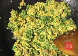 青椒炒鸡蛋的做法图解4