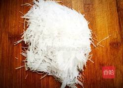 「Cathy边吃边营养」蒜蓉粉丝蒸大虾的做法图解8