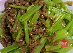泡椒西芹牛柳的做法图解3