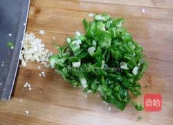 椒盐玉米里脊肉丁的做法图解1