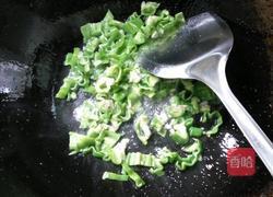 椒盐玉米里脊肉丁的做法图解5