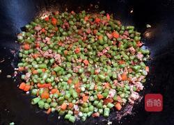 榄菜肉末炒豆角的做法图解9