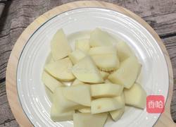 牛肉炖土豆的做法图解3