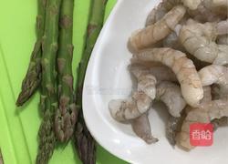 芦笋炒虾仁的做法图解1