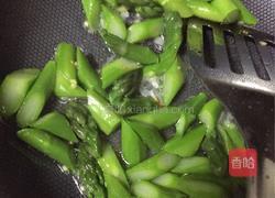 芦笋炒虾仁的做法图解12