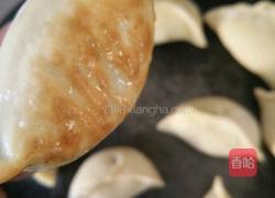 煎饺抱蛋的做法图解4