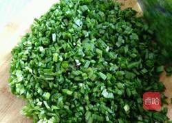 韭菜鸡蛋馅饺子的做法图解2