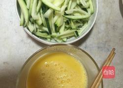 清炒南瓜丝鸡蛋的做法图解1