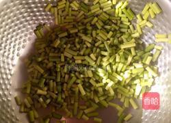 炸酱面懒人版的做法图解1