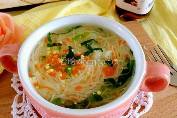 胡萝卜青菜细面